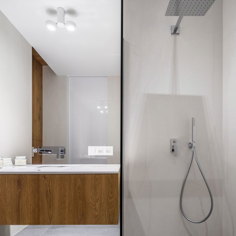 Minimalist Shower